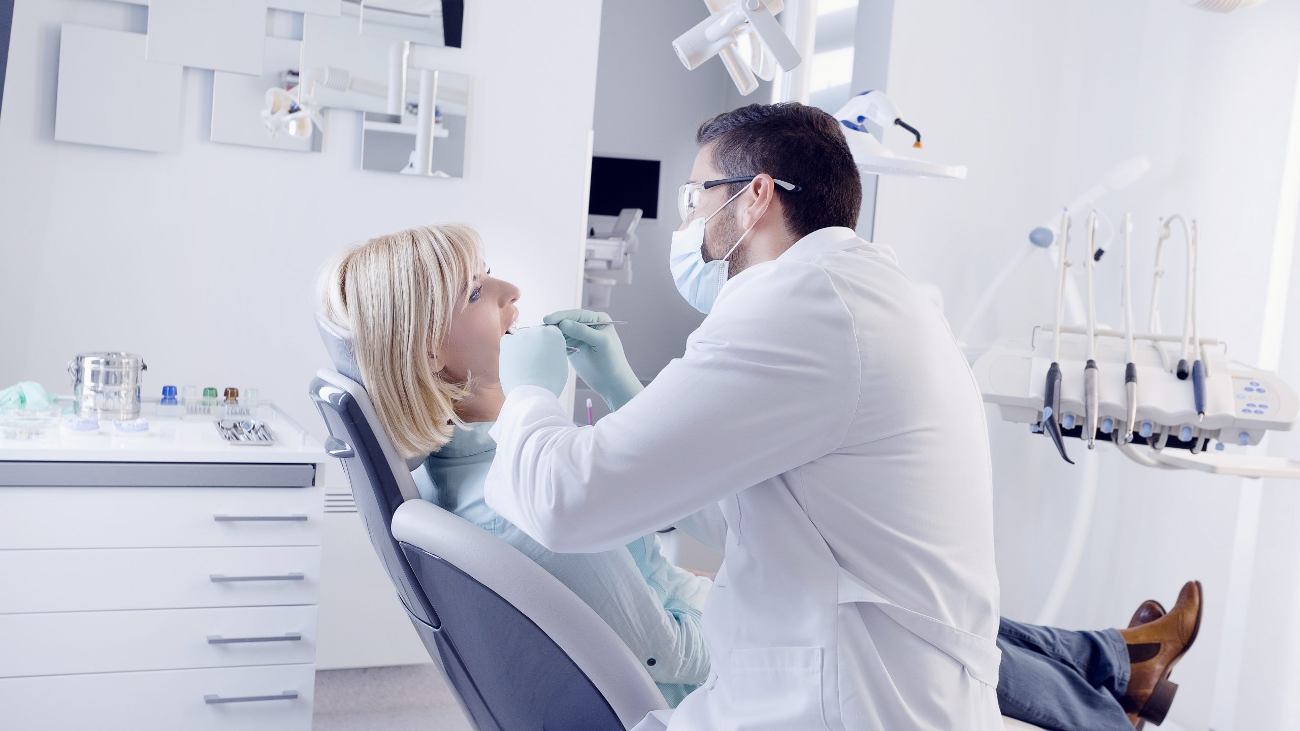 Dentist in Shawnee, KS