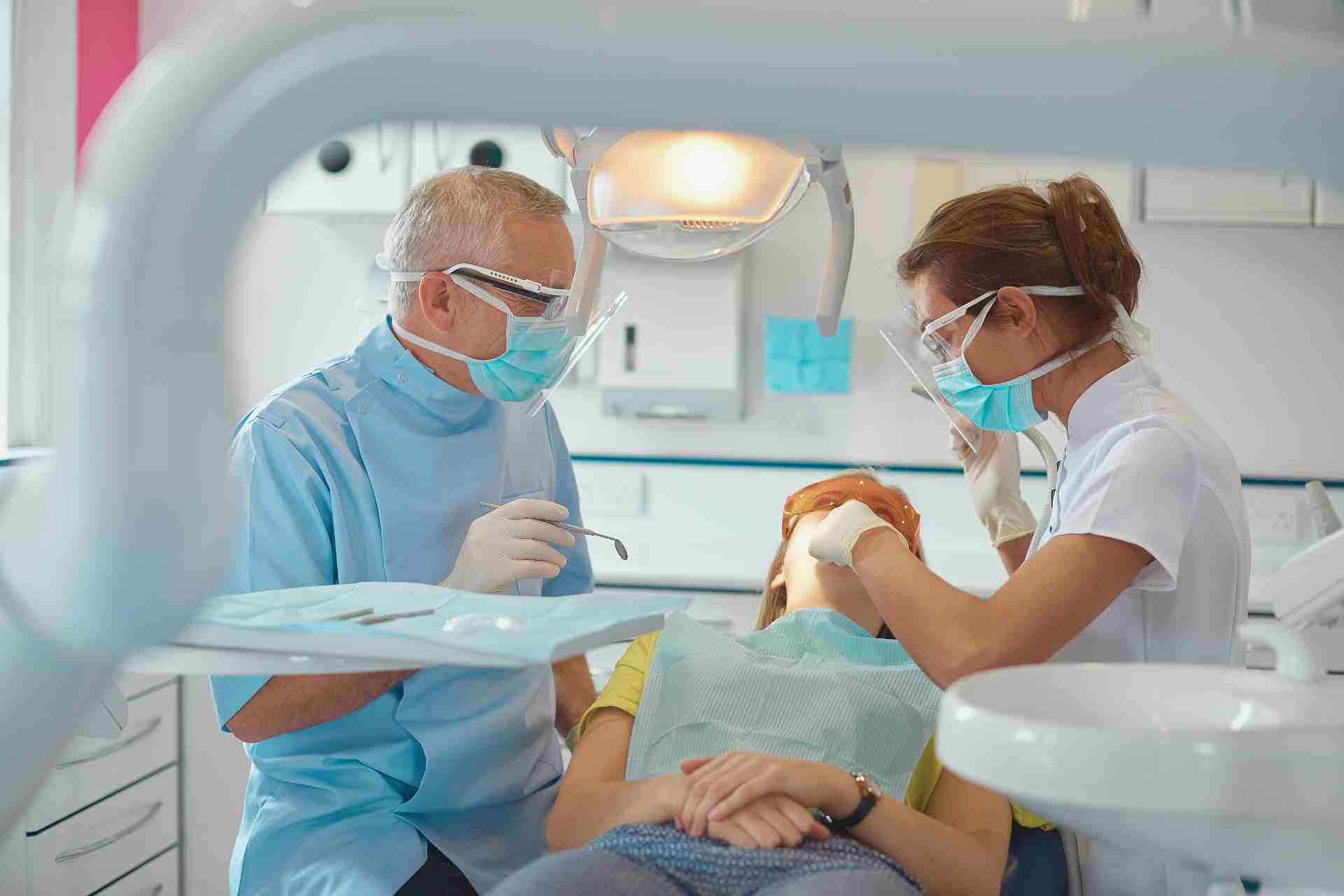 Dentist in Shawnee, KS